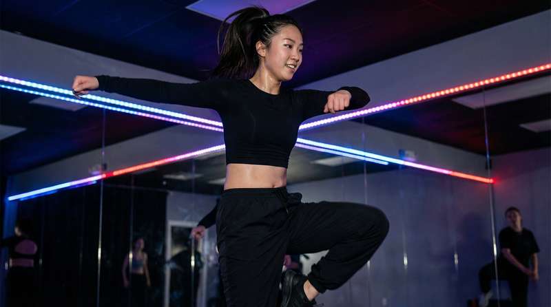 黑料网舞蹈视频